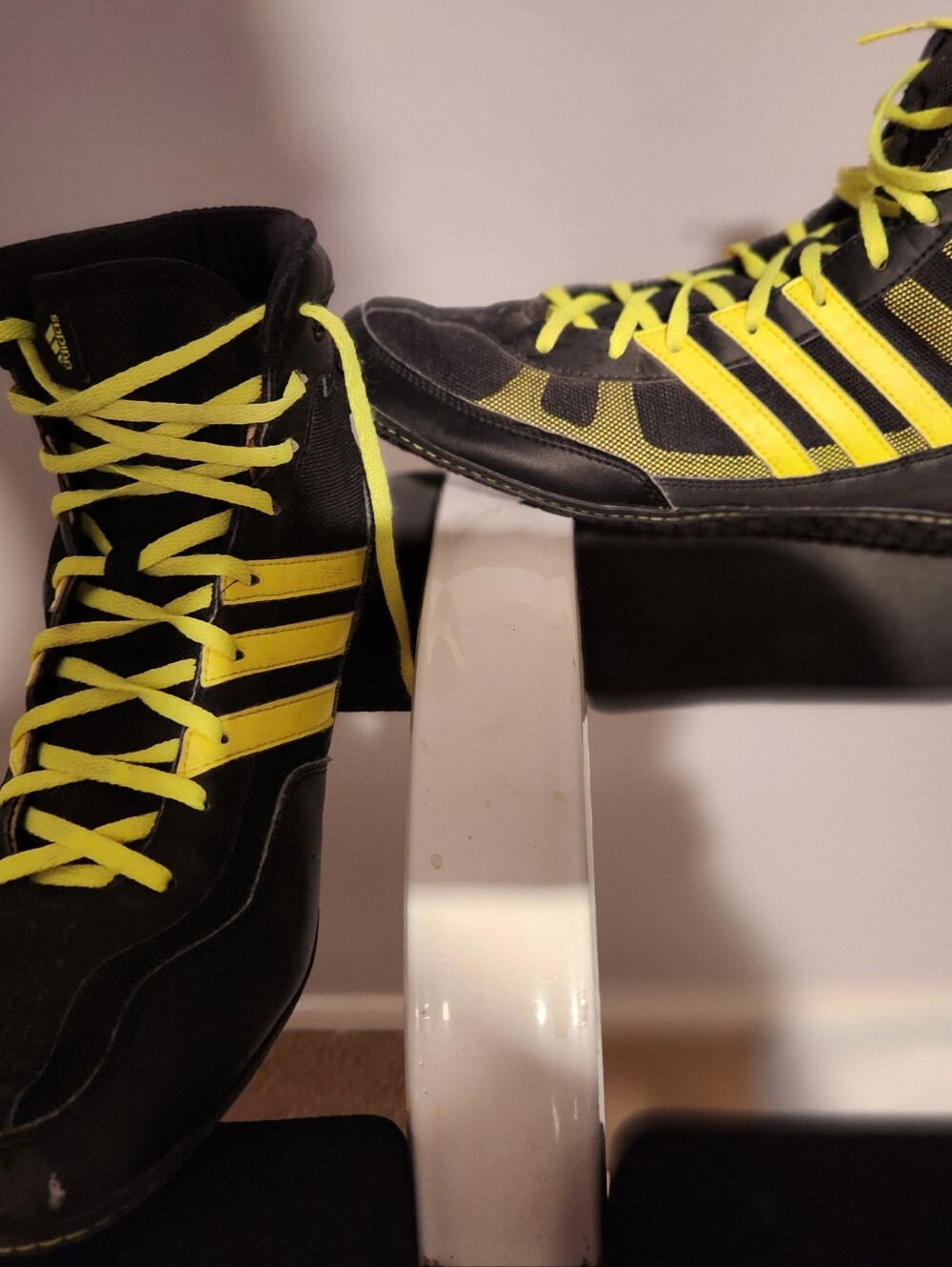 Addidas Mens Wrestling Shoes Size 10 - Picture 2 of 6